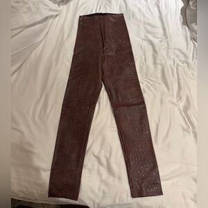 Commando Brown Croc-Embossed Leggings
